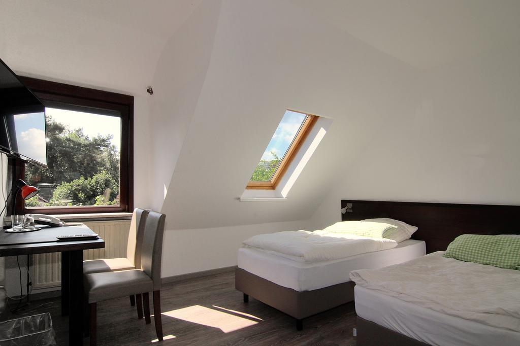 Hotel Rennekamp Oyten Rom bilde